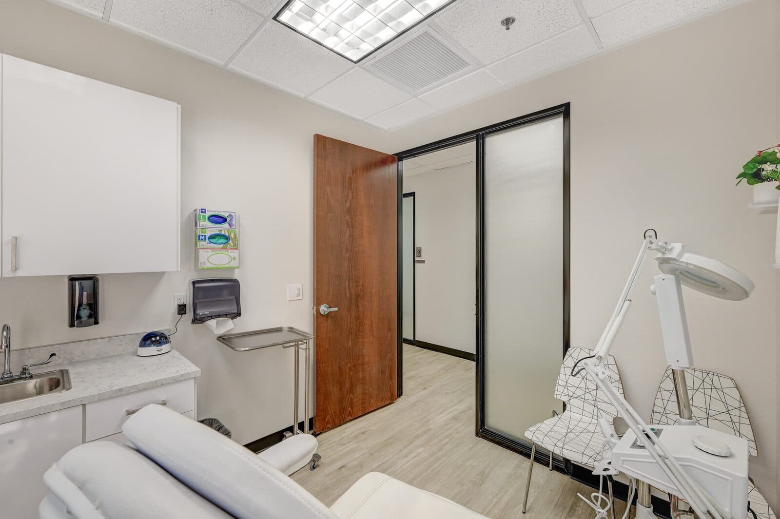 Elite Medical Suites facility — photo 45