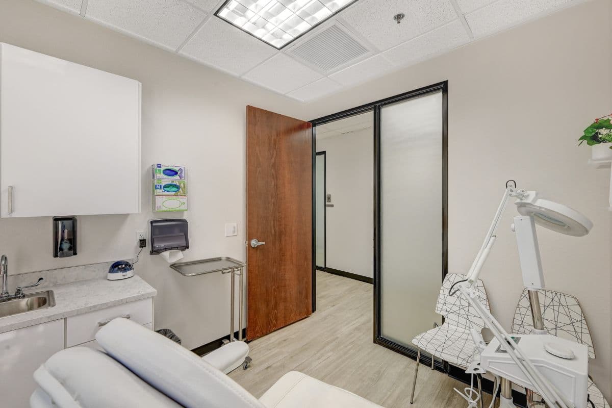 Elite Medical Suites facility — photo 21
