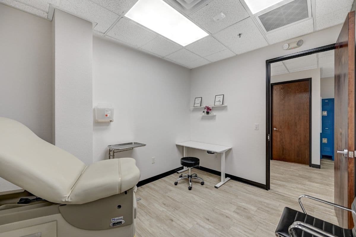 Elite Medical Suites facility — photo 36